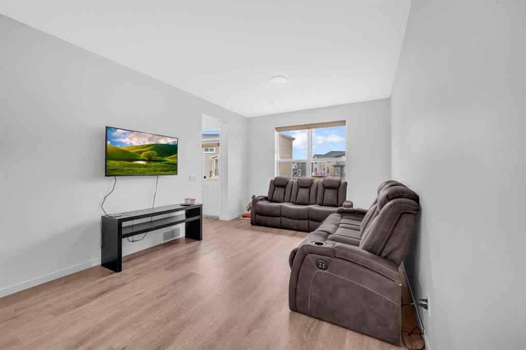 MLS® A2246515 - 132 Hotchkiss Gate SE in Hotchkiss Calgary, Residential