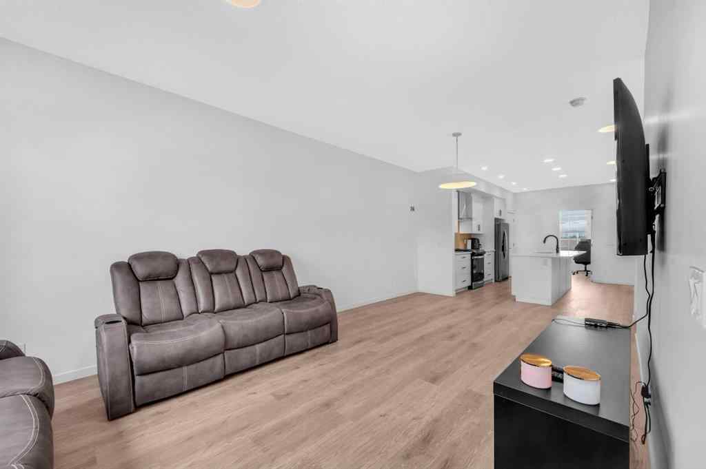 MLS® A2246515 - 132 Hotchkiss Gate SE in Hotchkiss Calgary, Residential