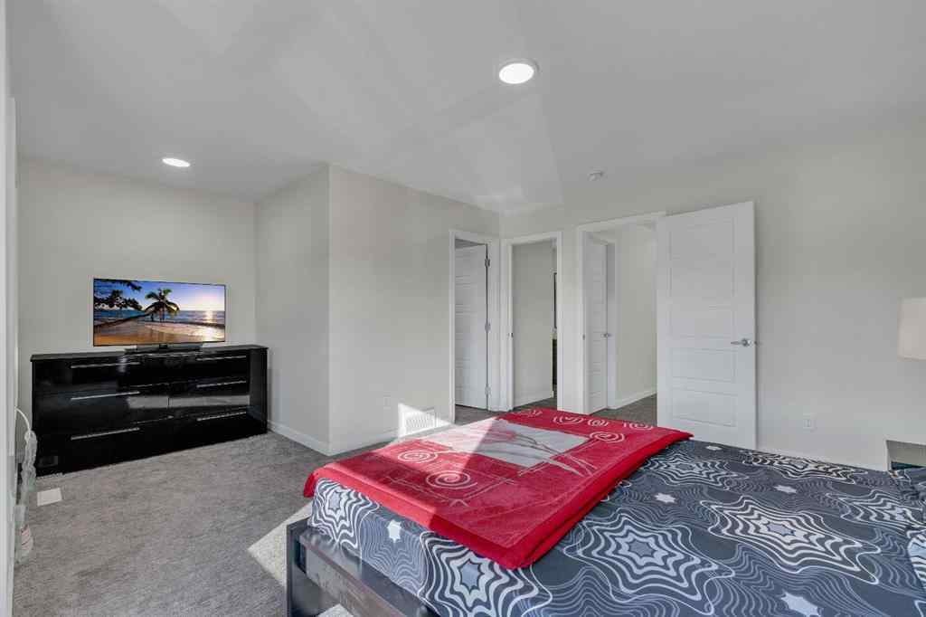 MLS® A2246516 - 28 Savanna Link NE in Saddle Ridge Calgary, Residential