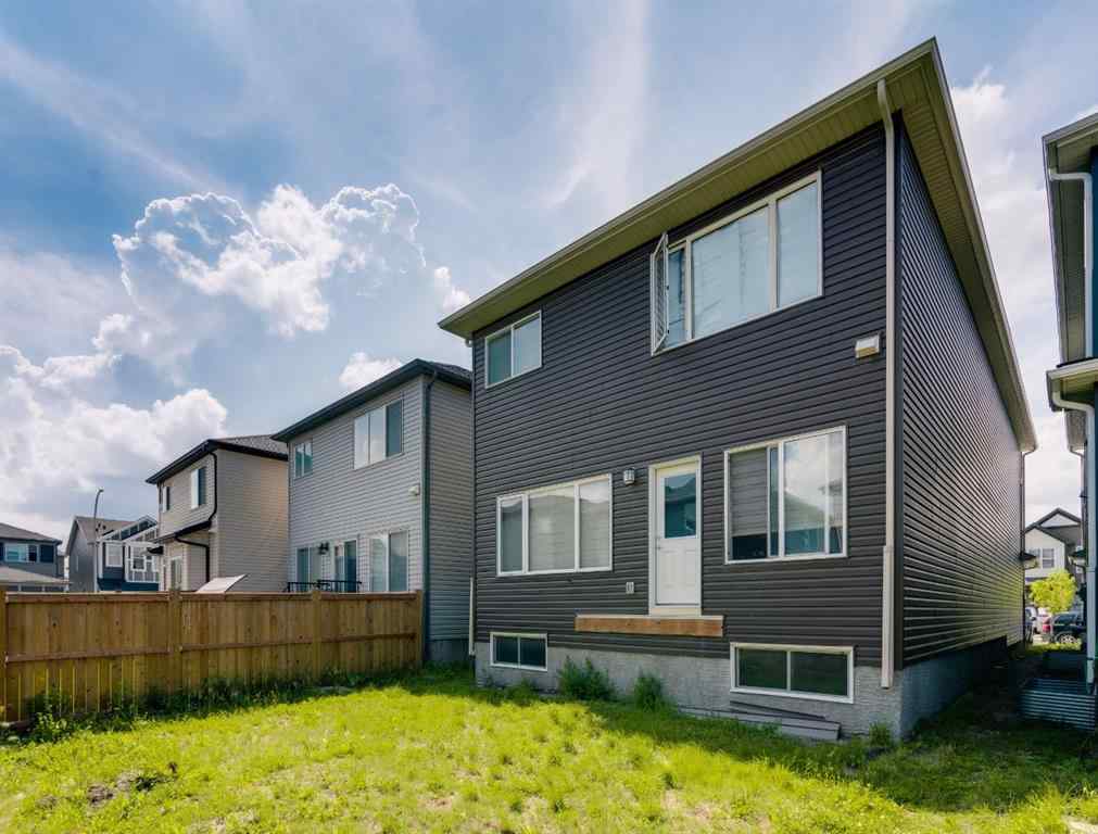 MLS® A2246516 - 28 Savanna Link NE in Saddle Ridge Calgary, Residential