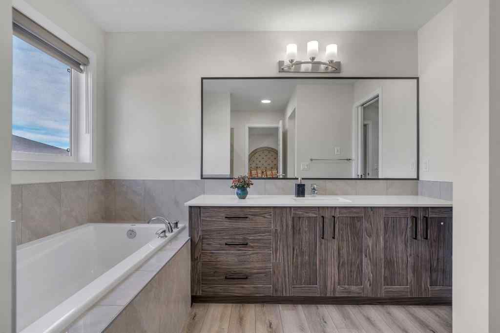 MLS® A2246516 - 28 Savanna Link NE in Saddle Ridge Calgary, Residential