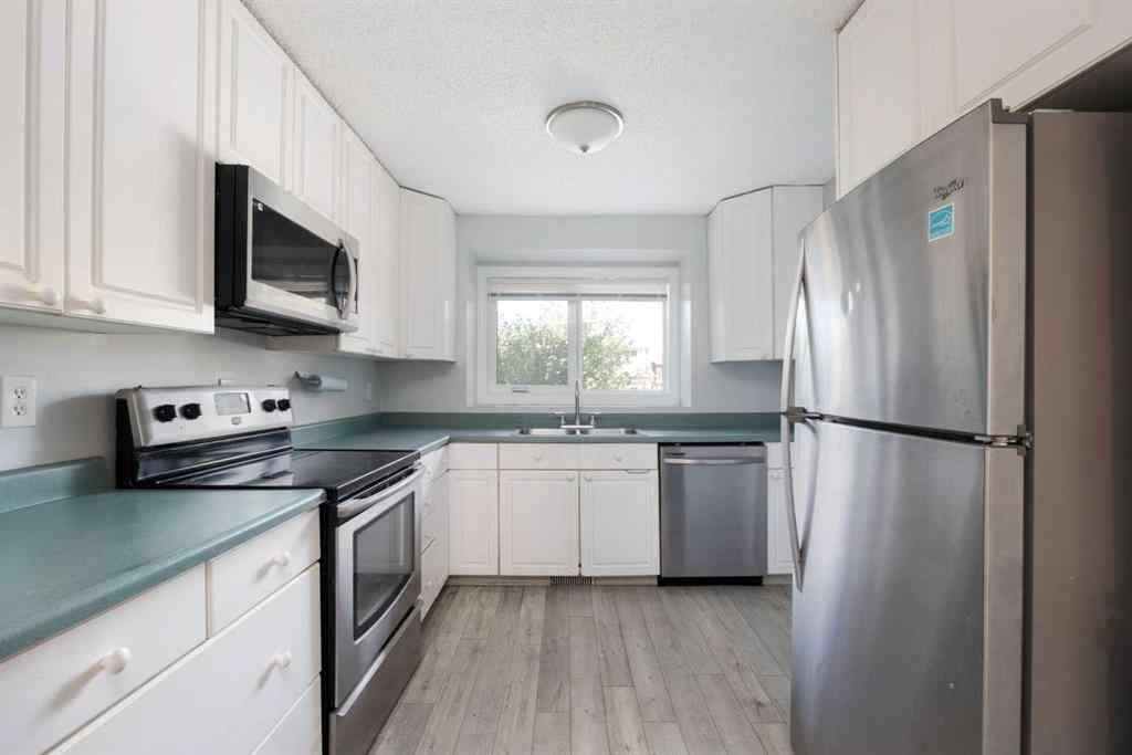 MLS® A2246522 - 103 Gardiner Place  in Grayling Terrace Fort McMurray, Residential