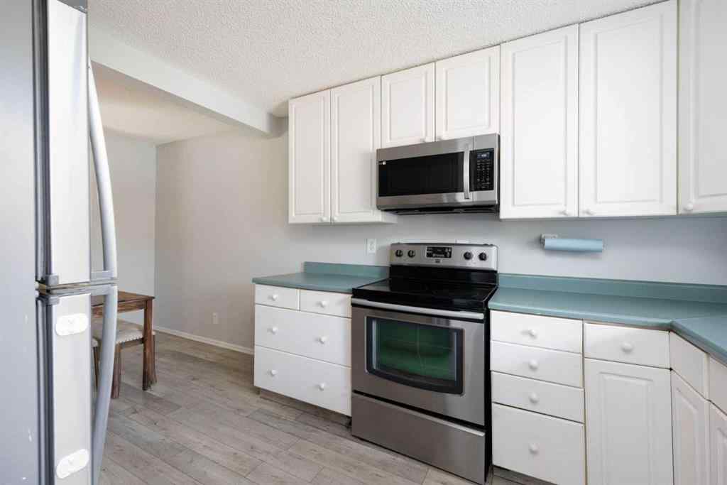 MLS® A2246522 - 103 Gardiner Place  in Grayling Terrace Fort McMurray, Residential