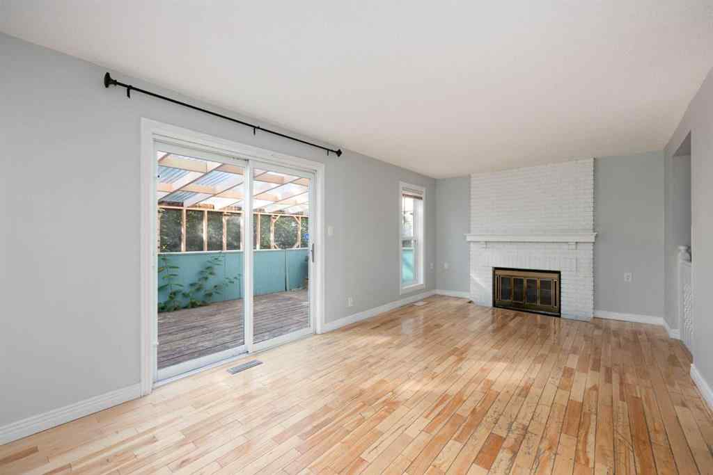 MLS® A2246522 - 103 Gardiner Place  in Grayling Terrace Fort McMurray, Residential