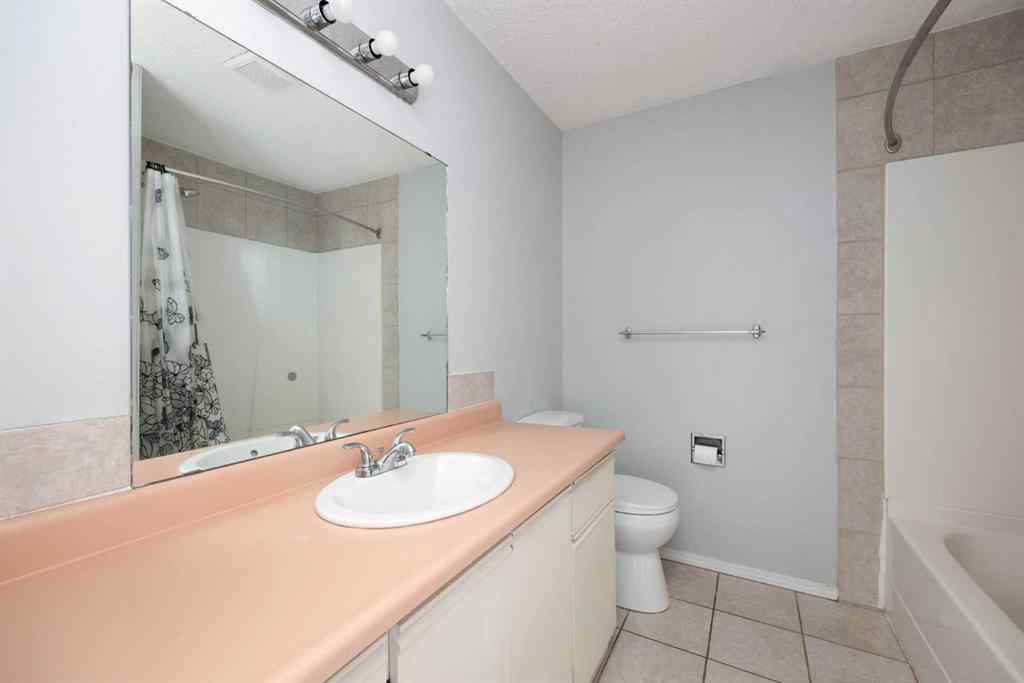 MLS® A2246522 - 103 Gardiner Place  in Grayling Terrace Fort McMurray, Residential