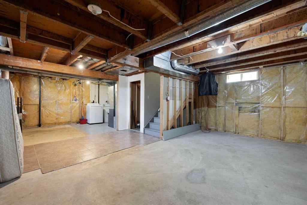 MLS® A2246522 - 103 Gardiner Place  in Grayling Terrace Fort McMurray, Residential
