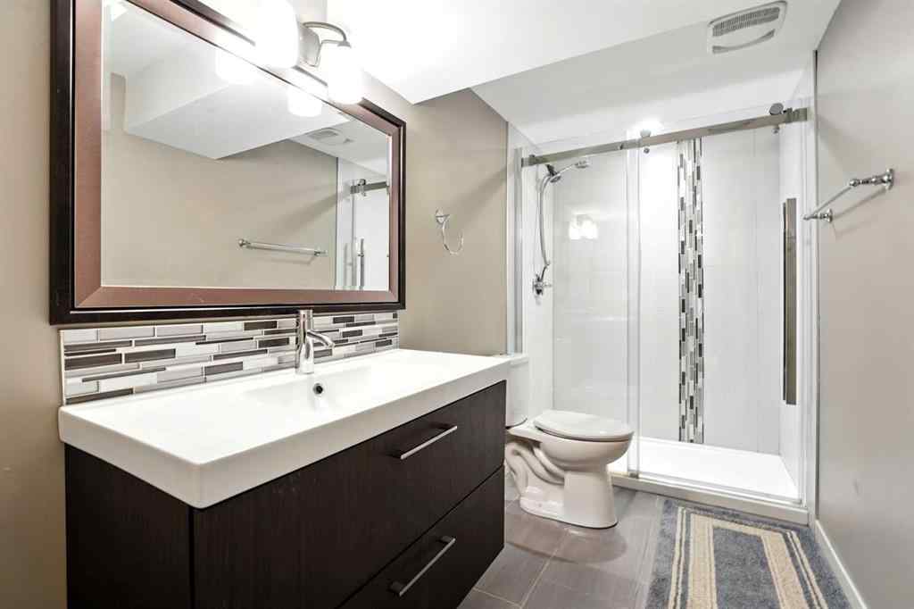 MLS® A2246525 - 284 Acadia Drive SE in Acadia Calgary, Residential