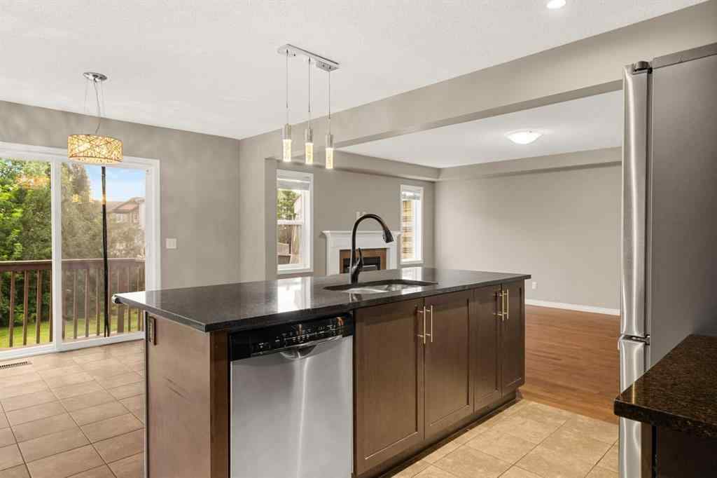 MLS® A2246526 - 340 Whitecap Way  in Lakepointe Chestermere, Residential