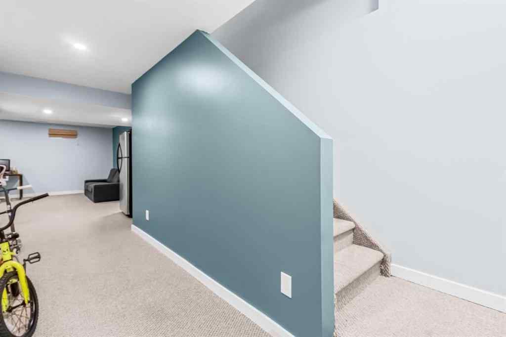 MLS® A2246530 - 73 Hidden Creek Rise NW in Hidden Valley Calgary, Residential