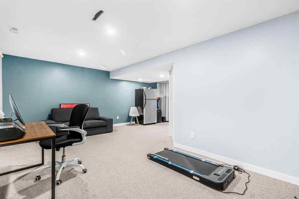 MLS® A2246530 - 73 Hidden Creek Rise NW in Hidden Valley Calgary, Residential