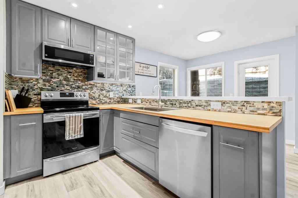 MLS® A2246530 - 73 Hidden Creek Rise NW in Hidden Valley Calgary, Residential