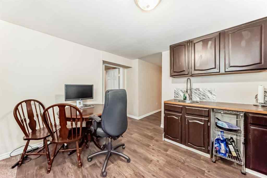 MLS® A2246544 - 440 Templeton Road NE in Temple Calgary, Residential