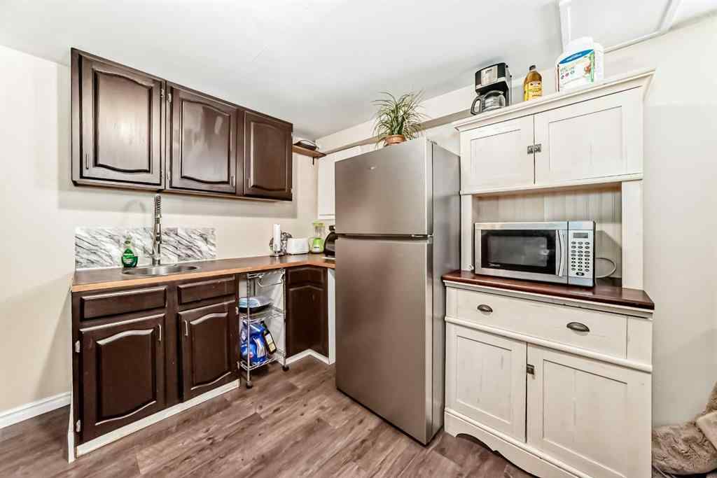 MLS® A2246544 - 440 Templeton Road NE in Temple Calgary, Residential