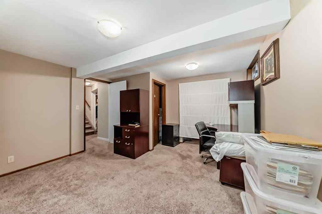 MLS® A2246544 - 440 Templeton Road NE in Temple Calgary, Residential