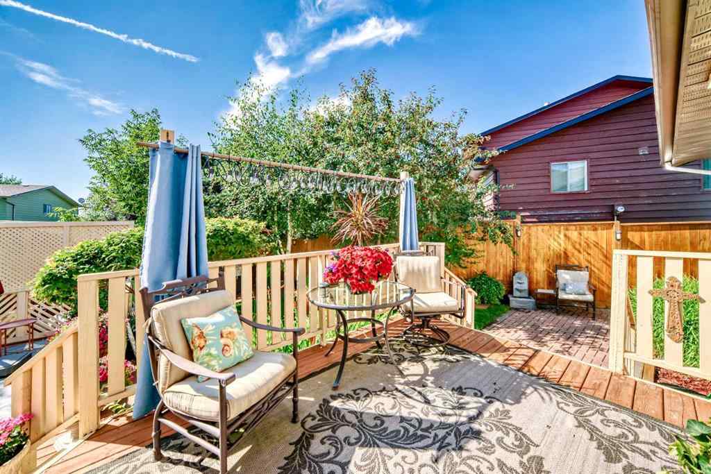 MLS® A2246544 - 440 Templeton Road NE in Temple Calgary, Residential