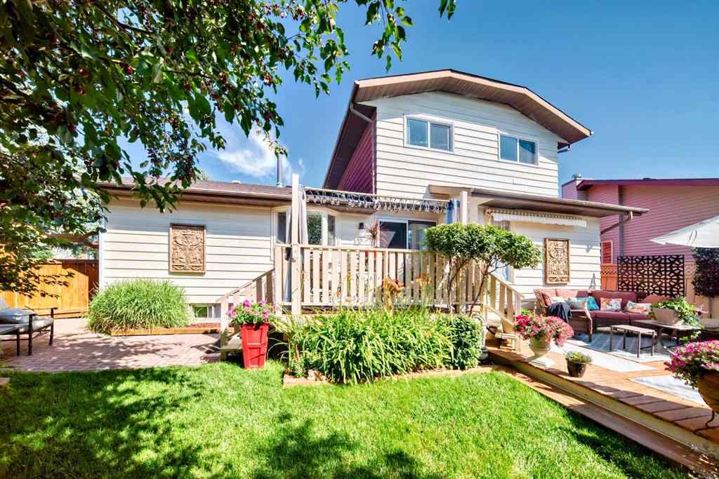 MLS® A2246544 - 440 Templeton Road NE in Temple Calgary, Residential