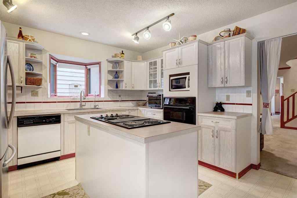 MLS® A2246547 - 328 Squirrel Street  in NONE Banff, Residential