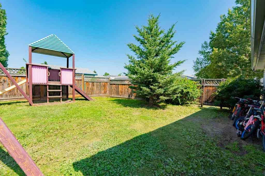 MLS® A2246554 - 27 HAY Place  in NONE Irricana, Residential