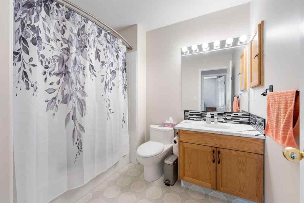 MLS® A2246554 - 27 HAY Place  in NONE Irricana, Residential