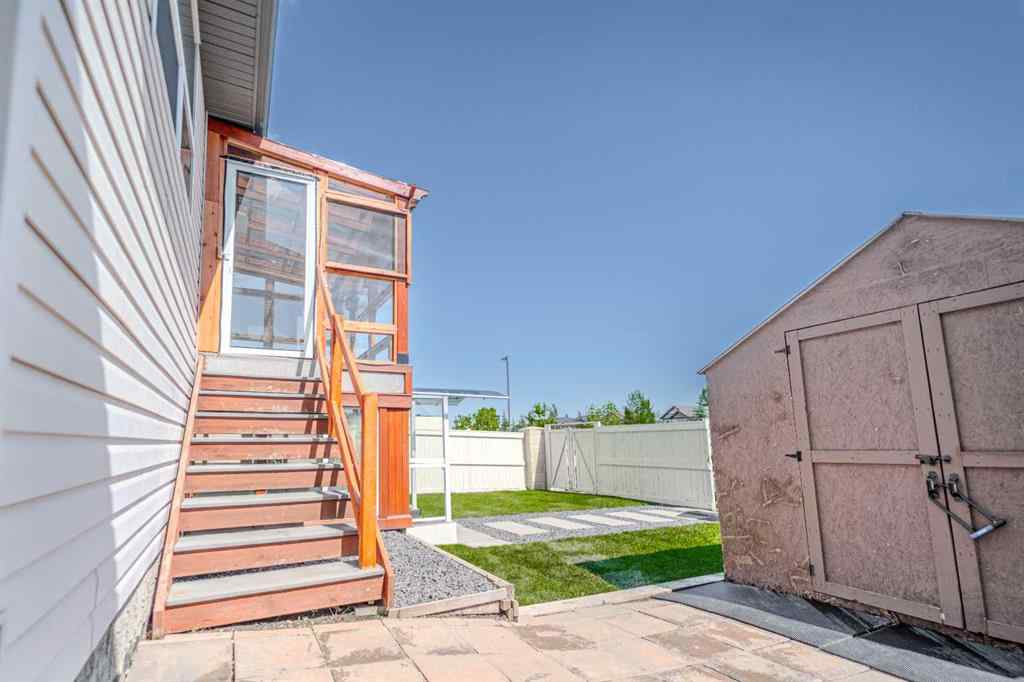 MLS® A2246568 - 250 Eversyde Close SW in Evergreen Calgary, Residential