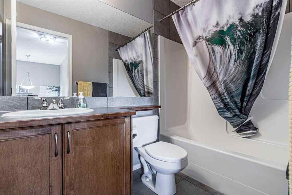 MLS® A2246572 - 14 Elgin Meadows Way SE in McKenzie Towne Calgary, Residential