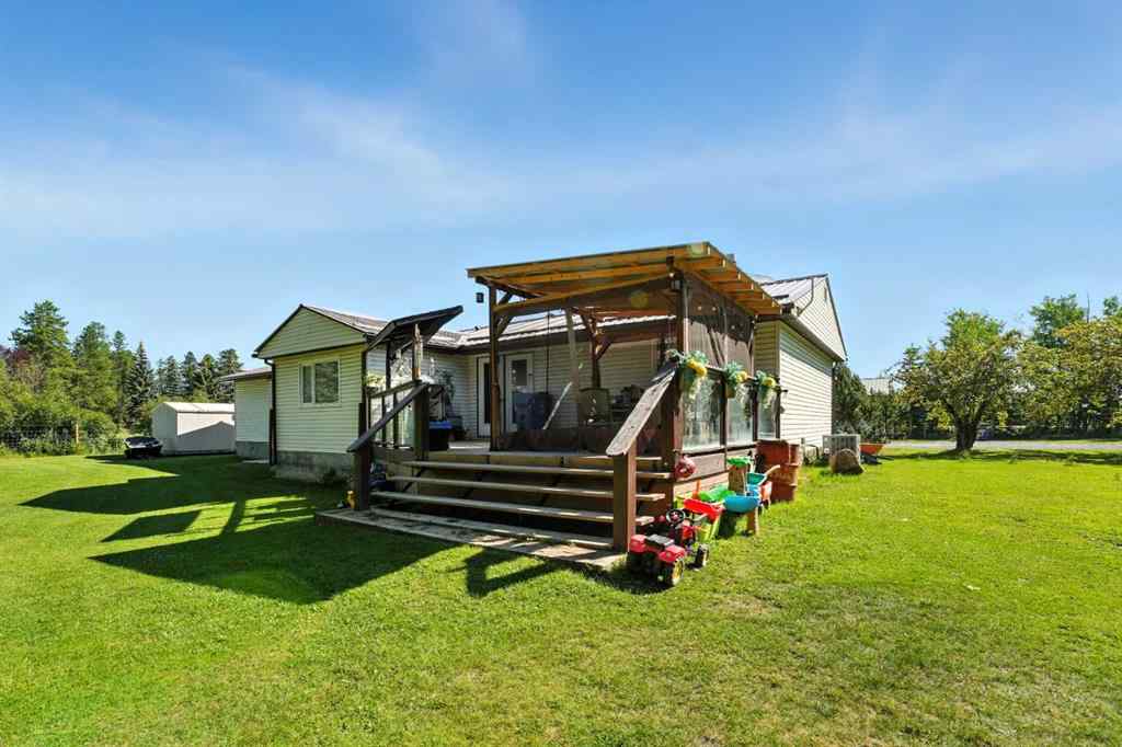 MLS® A2246573 - 80002 Old Highway 11a   in Pine Ridge Estates Rural Clearwater County, Residential