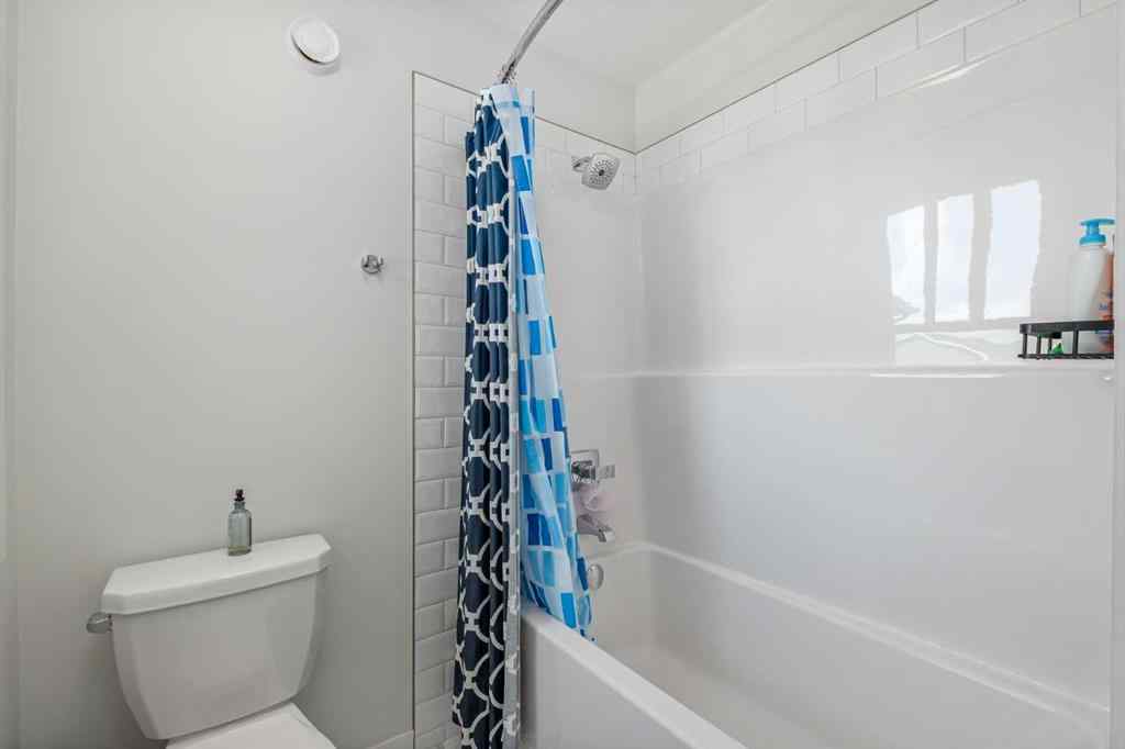 MLS® A2246575 - 261 Herron Mews NE in Livingston Calgary, Residential