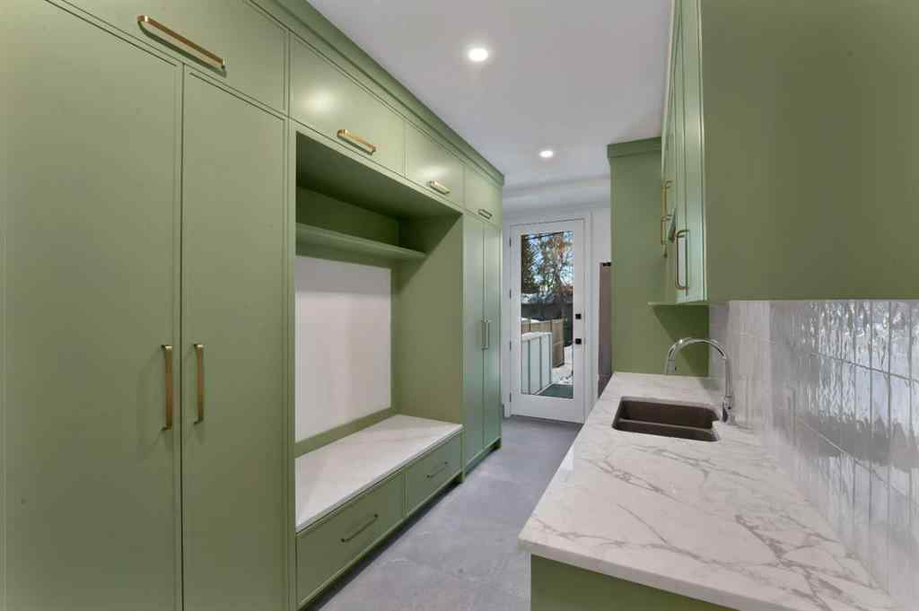 MLS® A2246577 - 3511 34 Avenue SW in Rutland Park Calgary, Residential