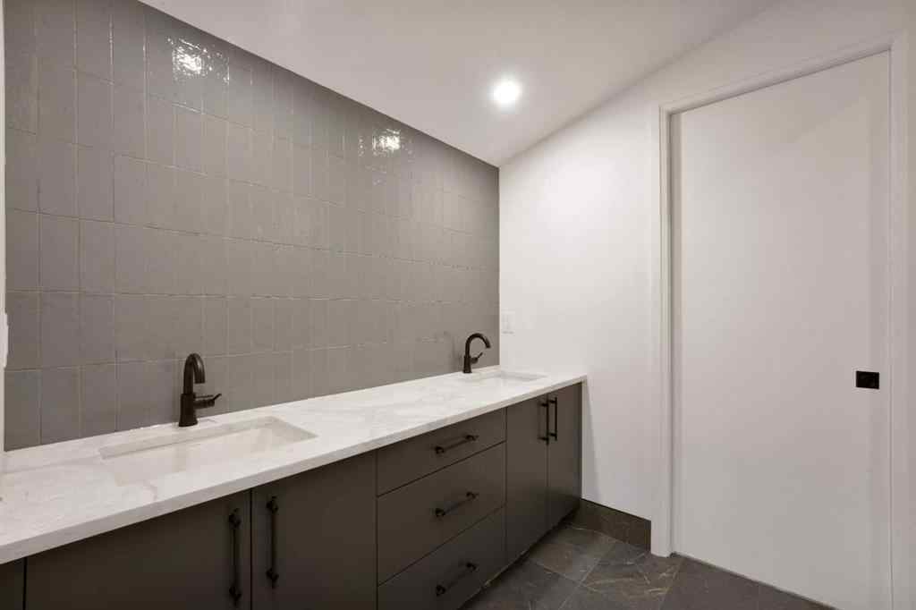 MLS® A2246577 - 3511 34 Avenue SW in Rutland Park Calgary, Residential