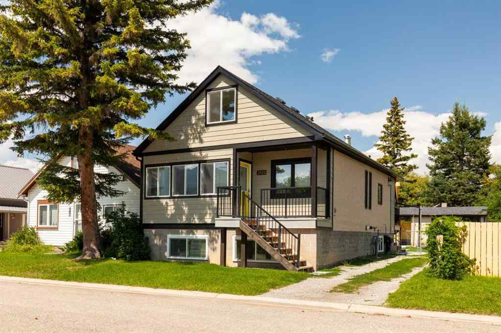 MLS® A2246584 - 2522 211 Street  in NONE Bellevue, Residential