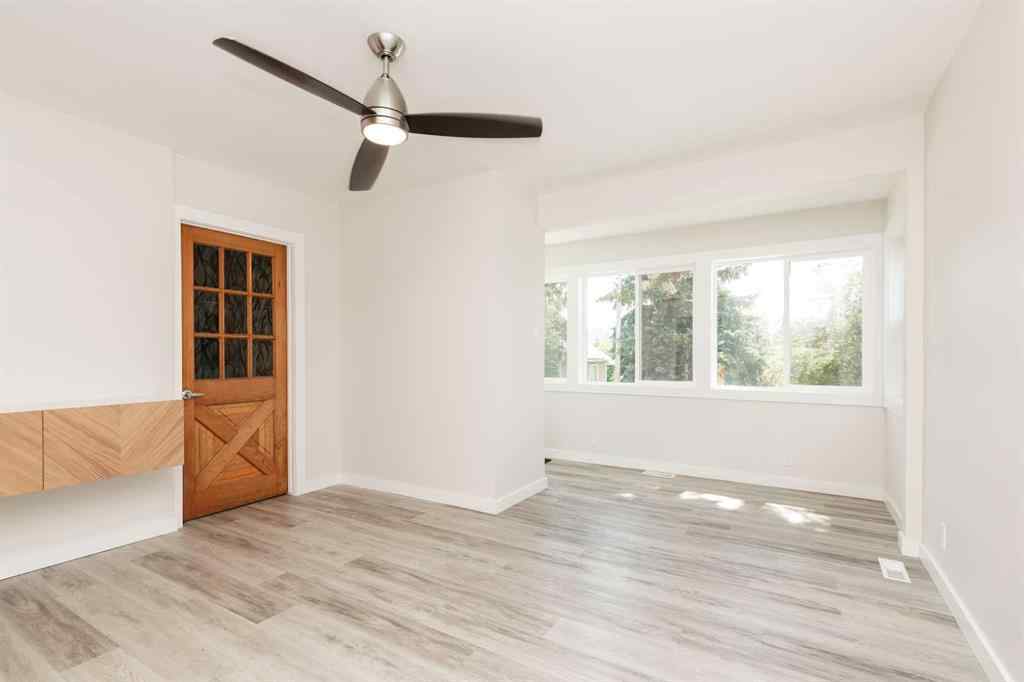 MLS® A2246584 - 2522 211 Street  in NONE Bellevue, Residential