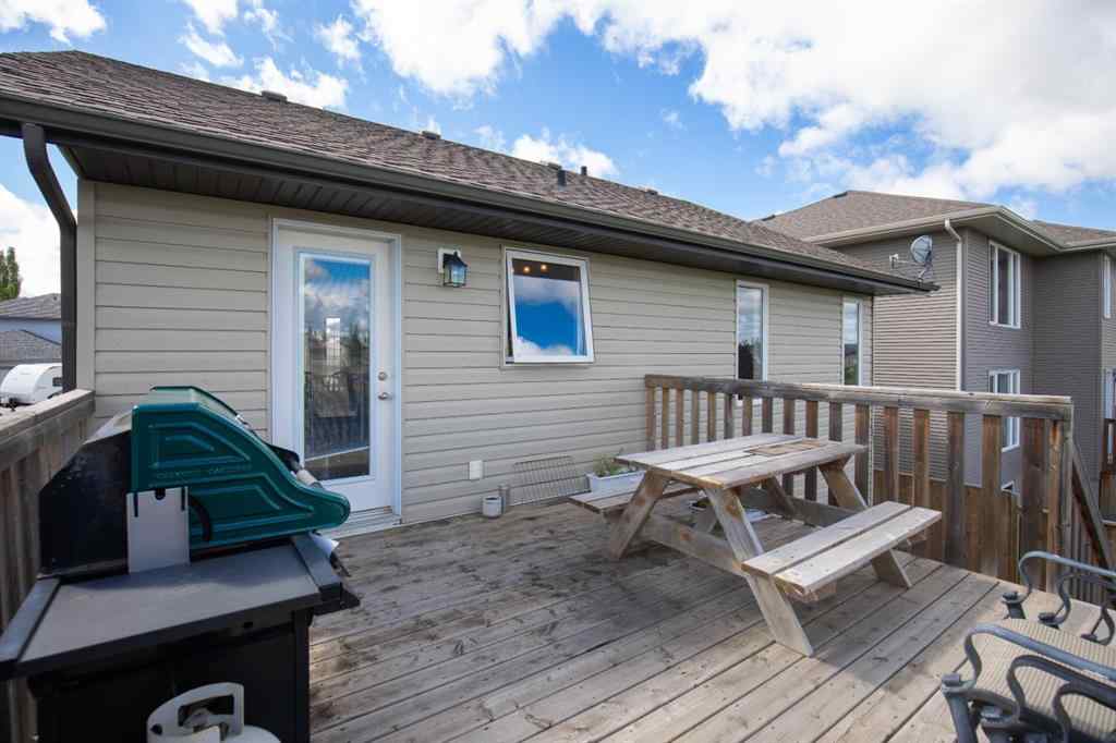 MLS® A2246585 - 130 Larsen Crescent  in Lonsdale Red Deer, Residential