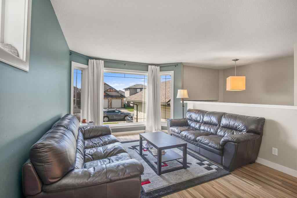 MLS® A2246585 - 130 Larsen Crescent  in Lonsdale Red Deer, Residential
