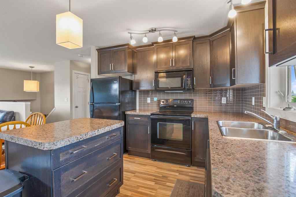 MLS® A2246585 - 130 Larsen Crescent  in Lonsdale Red Deer, Residential
