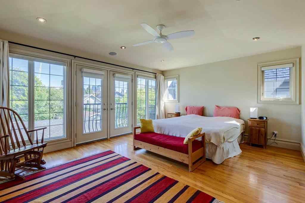 MLS® A2246604 - 462 12 Street NW in Hillhurst Calgary, Residential