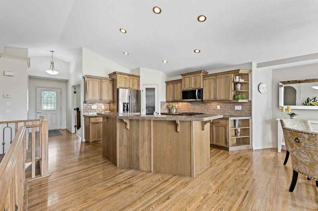 MLS® A2246606 - 967 Bayside Drive SW in Bayside Airdrie, Residential