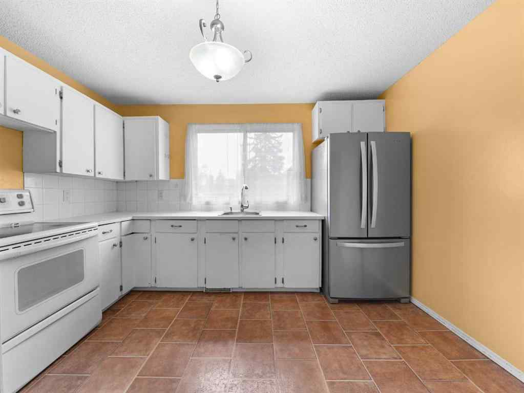 MLS® A2246607 - Unit #1037 3235 56 Street NE in Pineridge Calgary, Residential