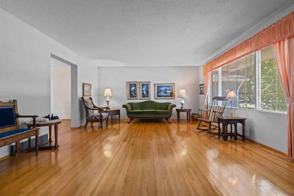 MLS® A2246611 - 111 Canata Close SW in Canyon Meadows Calgary, Residential