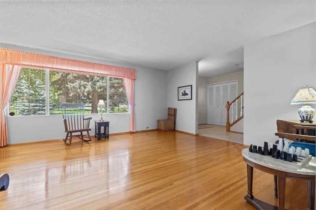 MLS® A2246611 - 111 Canata Close SW in Canyon Meadows Calgary, Residential