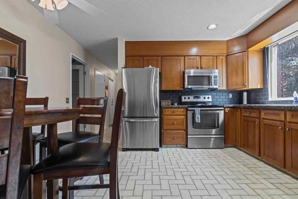 MLS® A2246611 - 111 Canata Close SW in Canyon Meadows Calgary, Residential