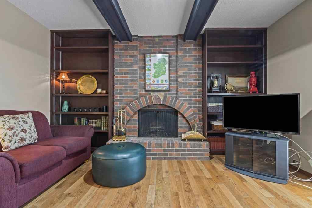 MLS® A2246611 - 111 Canata Close SW in Canyon Meadows Calgary, Residential