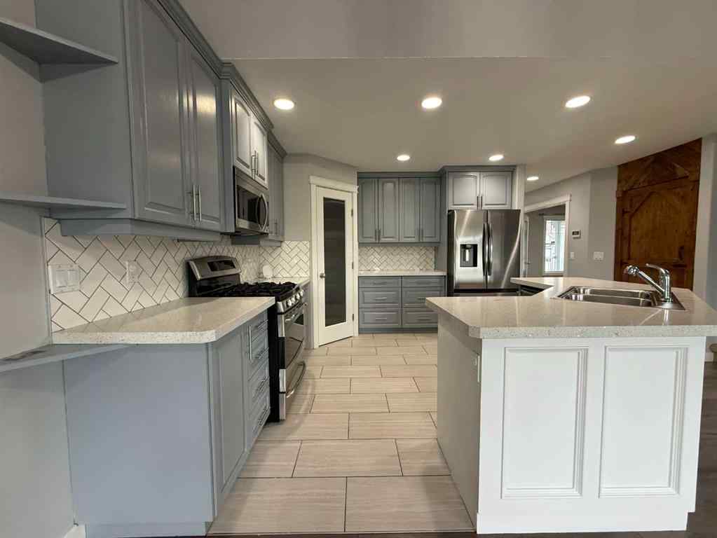 MLS® A2246612 - 14 Richmond Close  in NONE Whitecourt, Residential