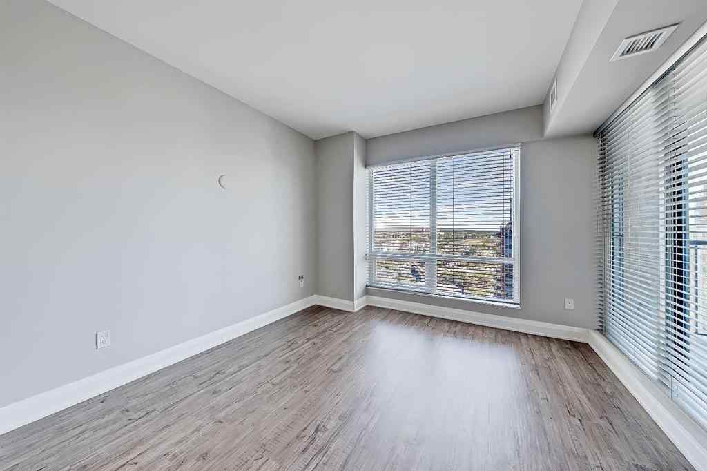 MLS® A2246613 - Unit #2404 930 6 Avenue SW in Downtown Commercial Core Calgary, Residential