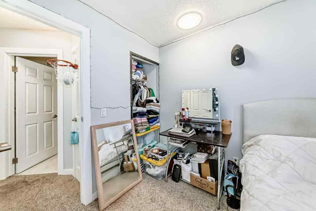 MLS® A2246621 - 7 Martinview Crescent  in Martindale Calgary, Residential