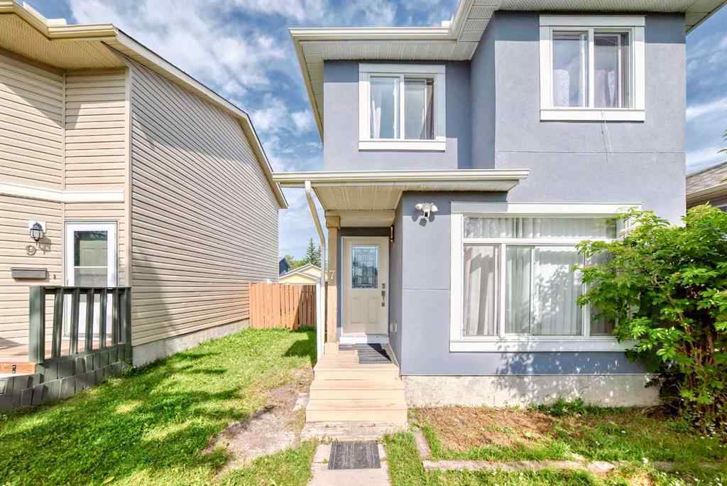 MLS® A2246621 - 7 Martinview Crescent  in Martindale Calgary, Residential