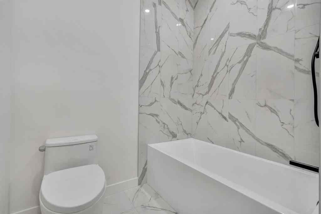 MLS® A2246627 - 2032 29 Street SW in Killarney/Glengarry Calgary, Residential