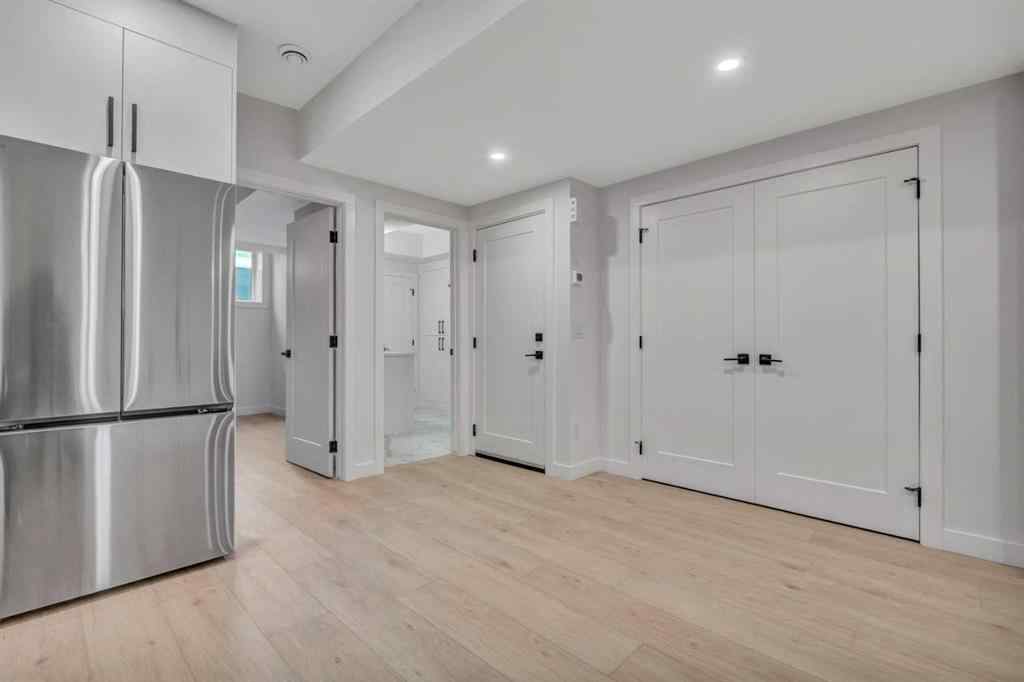 MLS® A2246627 - 2032 29 Street SW in Killarney/Glengarry Calgary, Residential