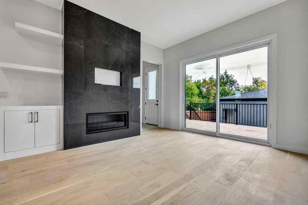 MLS® A2246627 - 2032 29 Street SW in Killarney/Glengarry Calgary, Residential