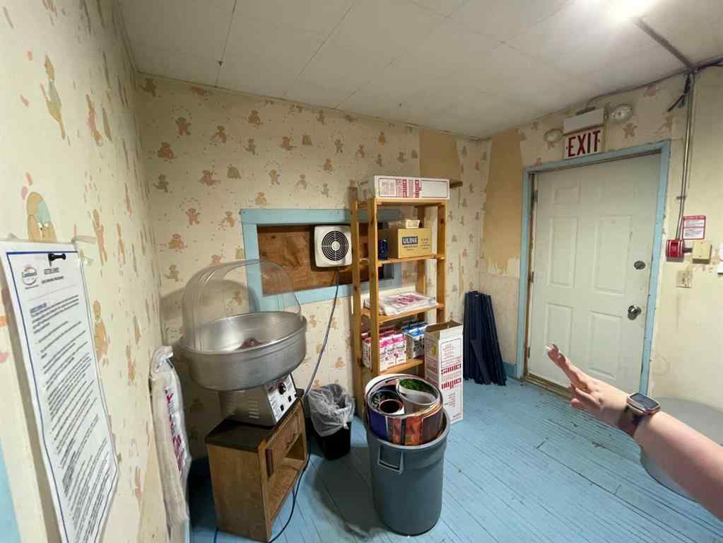 MLS® A2246629 - 131 2 Street W in Central Brooks, Commercial