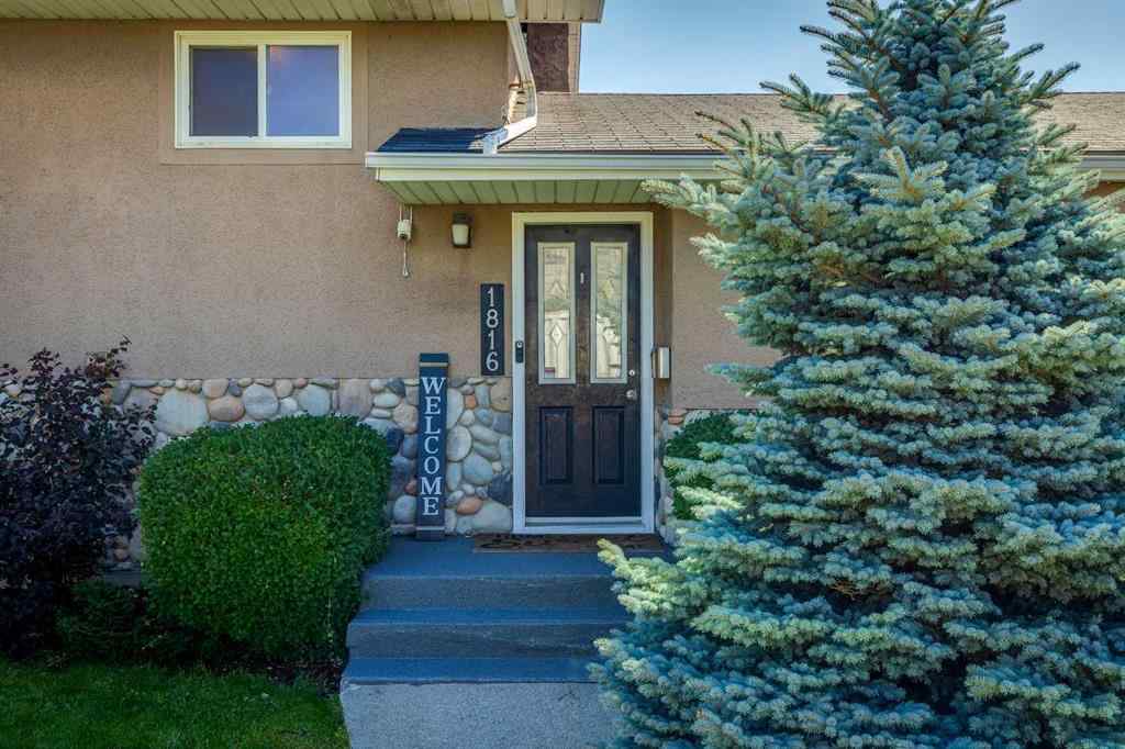 MLS® A2246633 - 1816 Glasgow Drive SW in Glendale Calgary, Residential